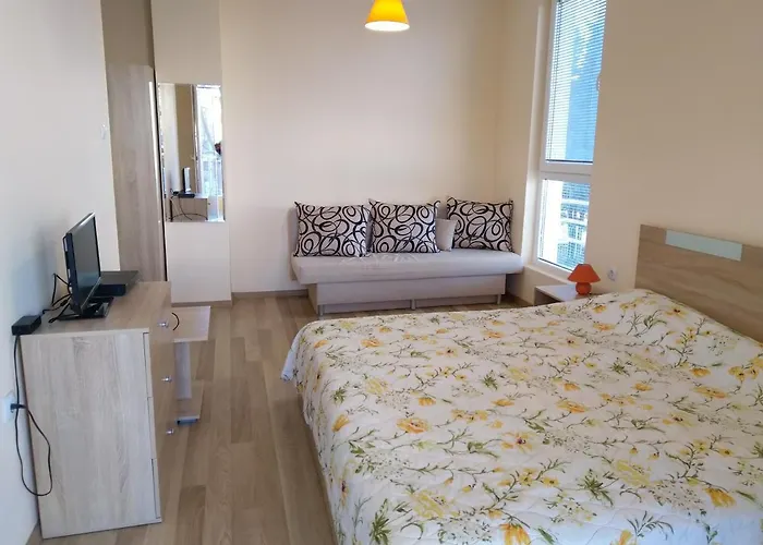 Lyudiev Appartamento